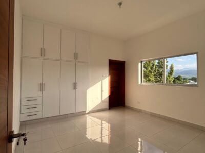 VENDO PENTHOUSE EN LA VEGA