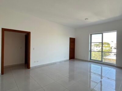 VENDO PENTHOUSE EN LA VEGA
