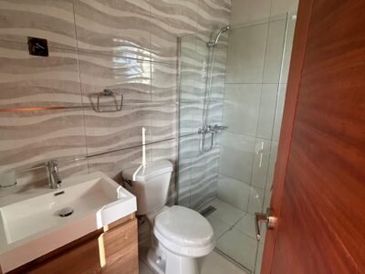 VENDO PENTHOUSE EN LA VEGA