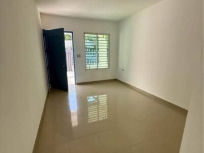 VENDO ESTA CASA EN LA VEGA