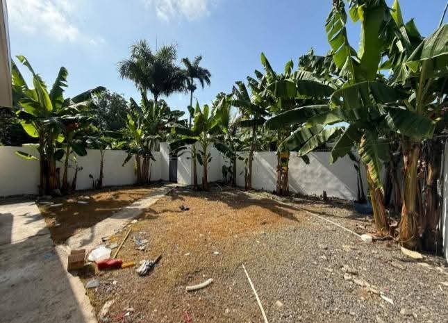 VENDO ESTA CASA EN LA VEGA