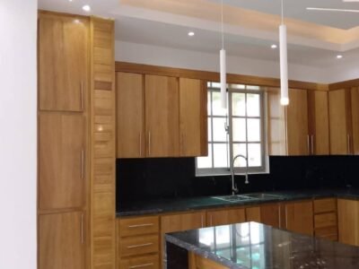 VENDO ESTA CASA EN LA VEGA