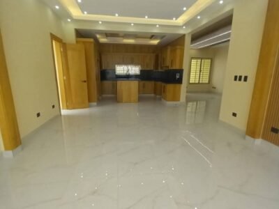 VENDO ESTA HERMOSA CASA EN LA VEGA